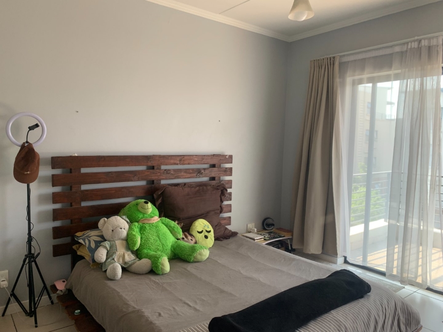 To Let 2 Bedroom Property for Rent in Fourways Gauteng