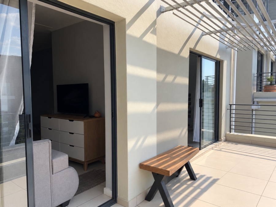 To Let 2 Bedroom Property for Rent in Fourways Gauteng