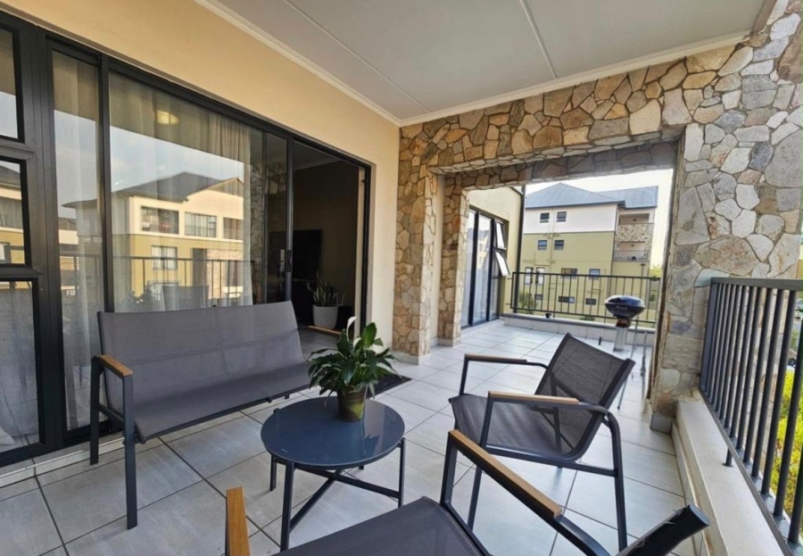 To Let 2 Bedroom Property for Rent in Waterfall Heights Gauteng