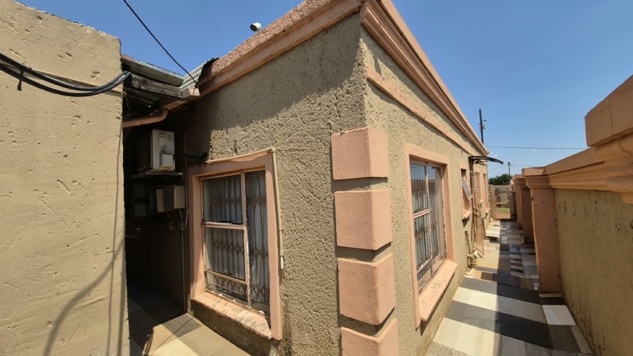 3 Bedroom Property for Sale in Stretford Gauteng