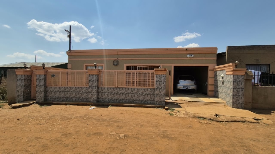 3 Bedroom Property for Sale in Stretford Gauteng