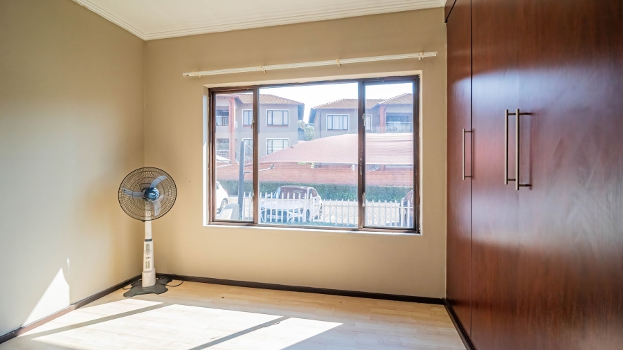 2 Bedroom Property for Sale in Glenvista Gauteng
