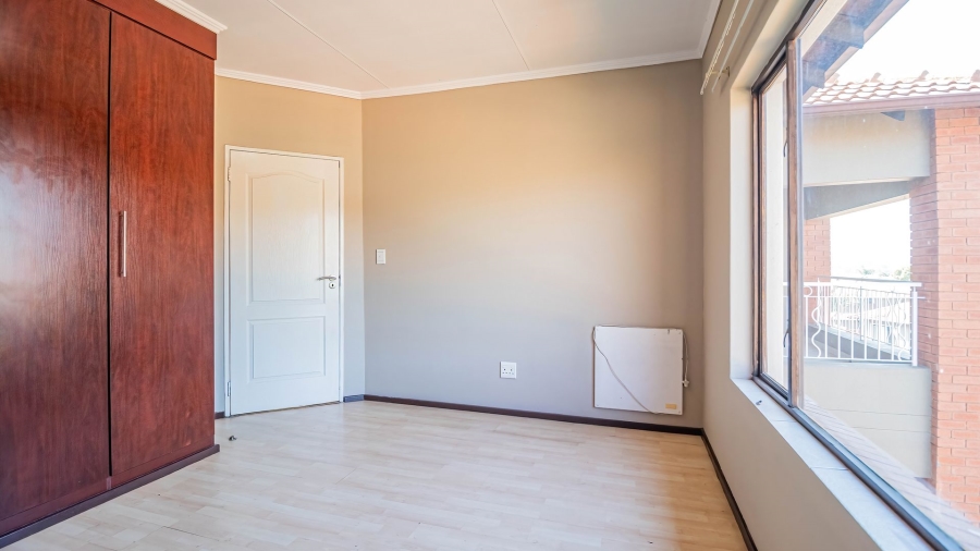 2 Bedroom Property for Sale in Glenvista Gauteng