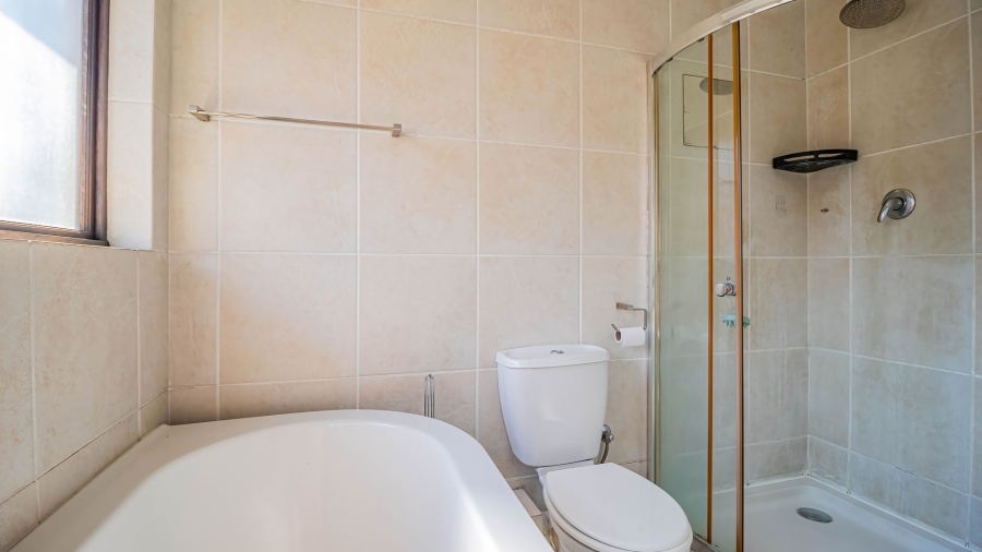 2 Bedroom Property for Sale in Glenvista Gauteng