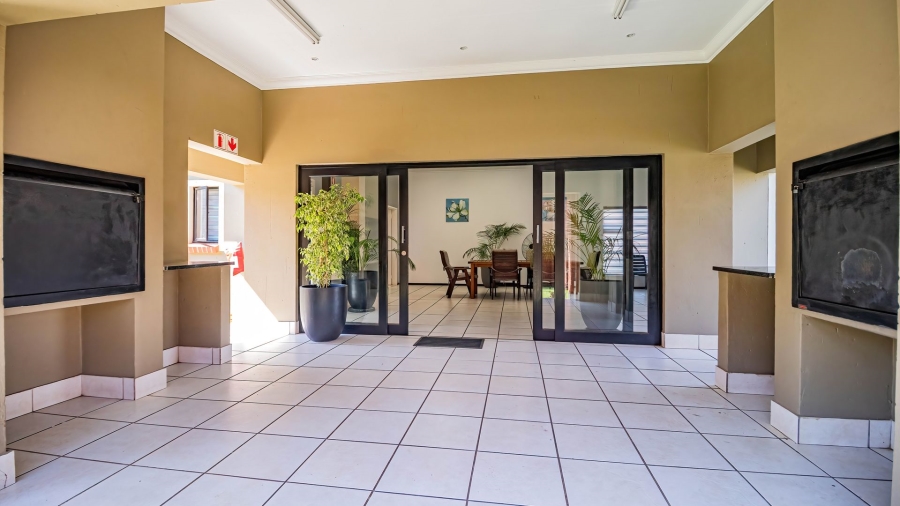 2 Bedroom Property for Sale in Glenvista Gauteng