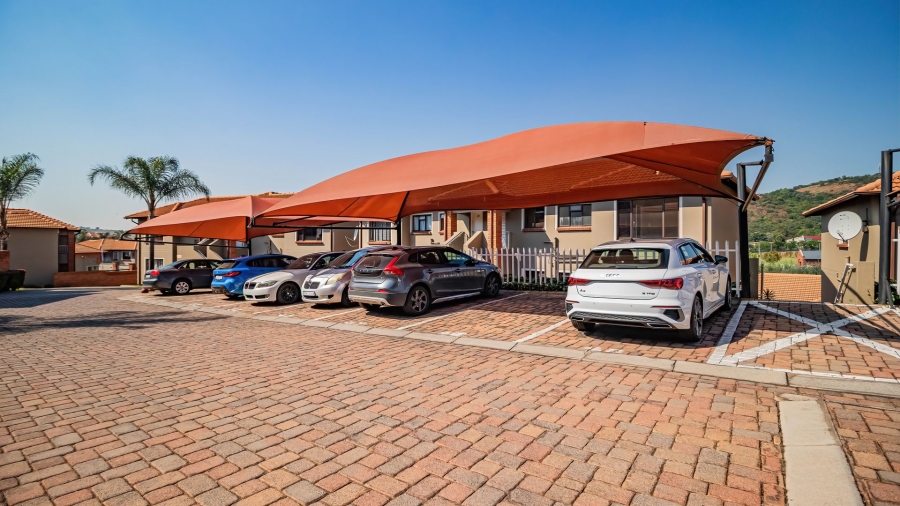 2 Bedroom Property for Sale in Glenvista Gauteng
