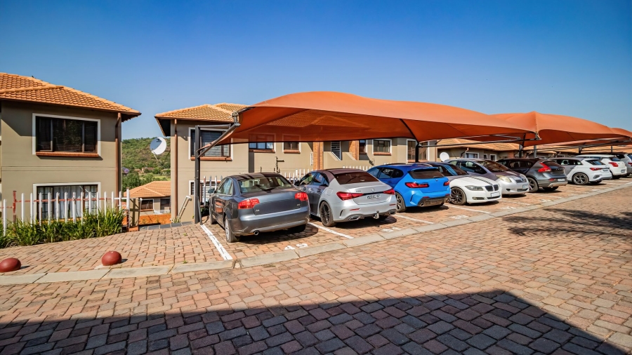 2 Bedroom Property for Sale in Glenvista Gauteng