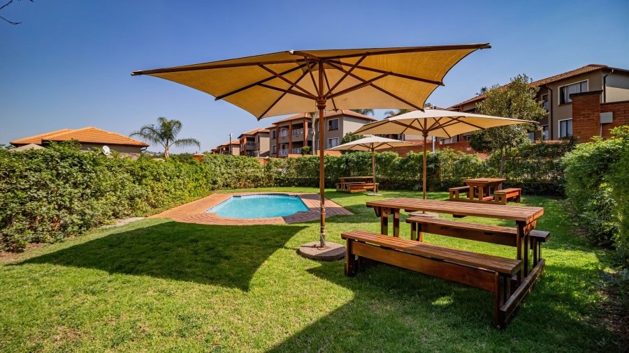2 Bedroom Property for Sale in Glenvista Gauteng
