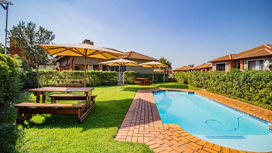 2 Bedroom Property for Sale in Glenvista Gauteng
