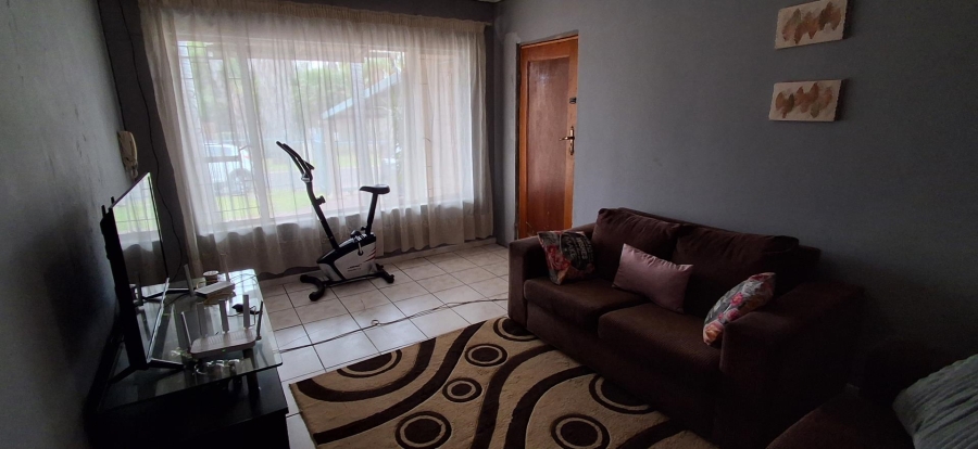 3 Bedroom Property for Sale in Karenpark Gauteng