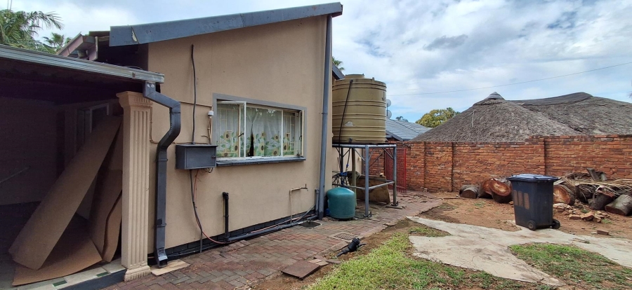 3 Bedroom Property for Sale in Karenpark Gauteng