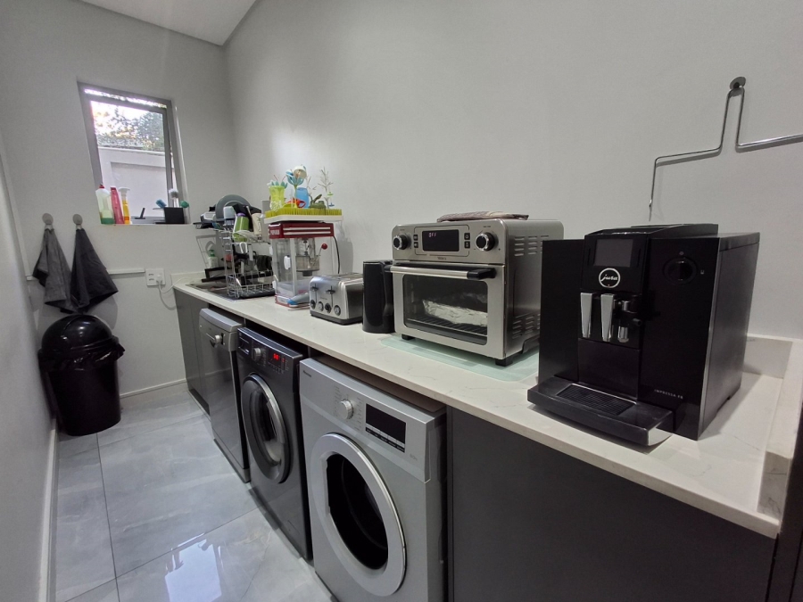 4 Bedroom Property for Sale in Morningside Manor Gauteng