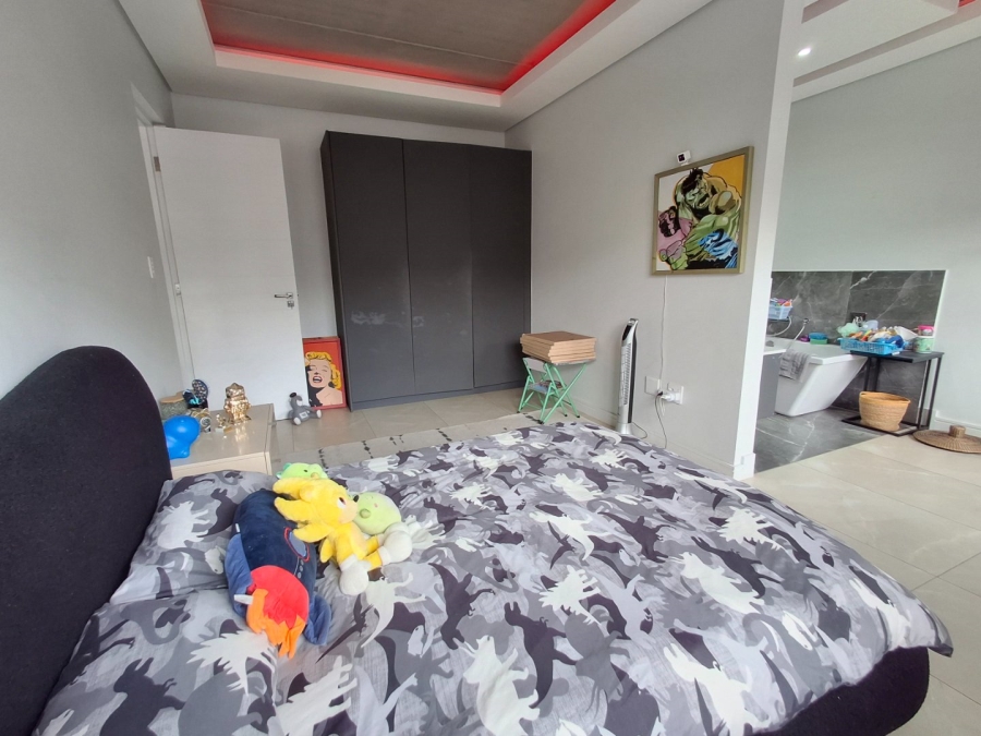 4 Bedroom Property for Sale in Morningside Manor Gauteng