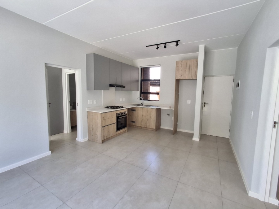 To Let 2 Bedroom Property for Rent in Bryanston Gauteng