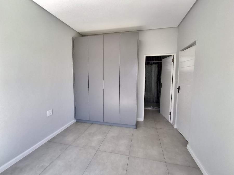 To Let 2 Bedroom Property for Rent in Bryanston Gauteng