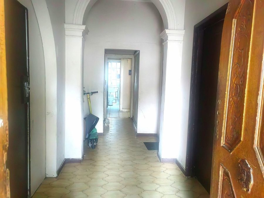 5 Bedroom Property for Sale in Kenilworth Gauteng