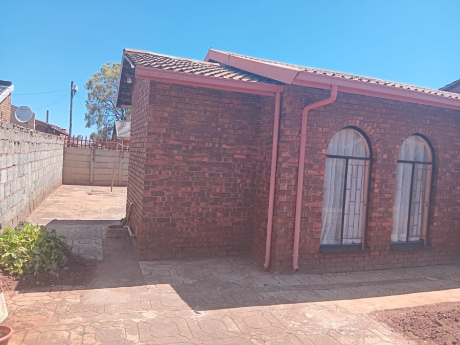 3 Bedroom Property for Sale in Vosloorus Gauteng