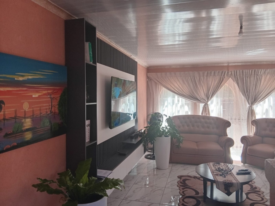 3 Bedroom Property for Sale in Vosloorus Gauteng