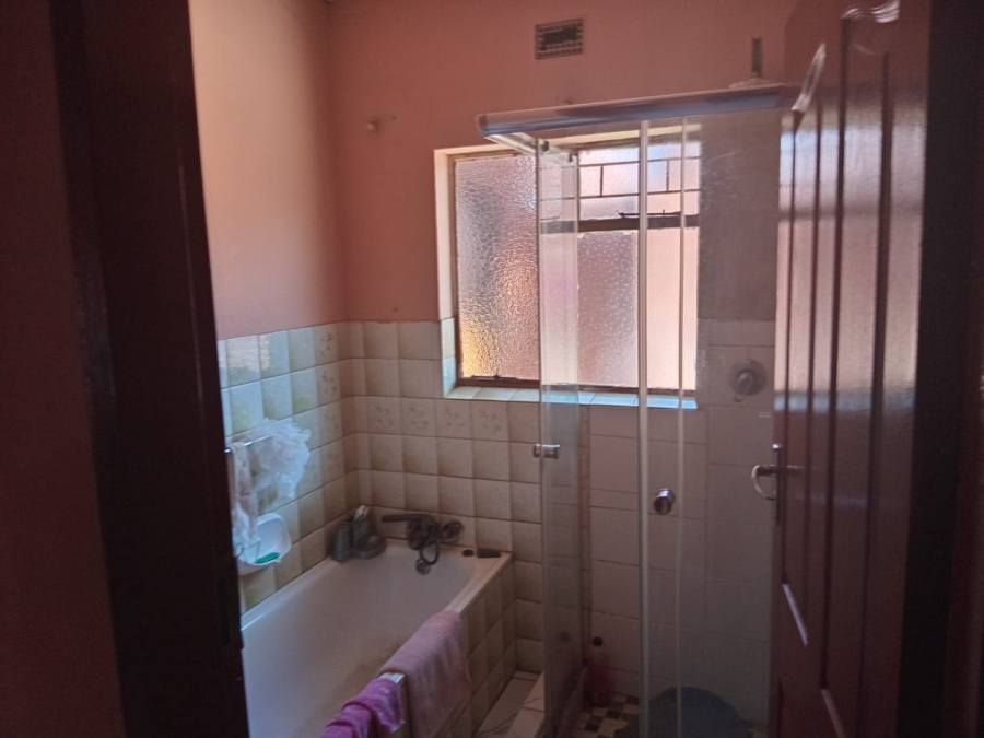 3 Bedroom Property for Sale in Vosloorus Gauteng
