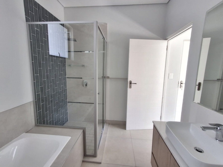 To Let 2 Bedroom Property for Rent in Bryanston Gauteng
