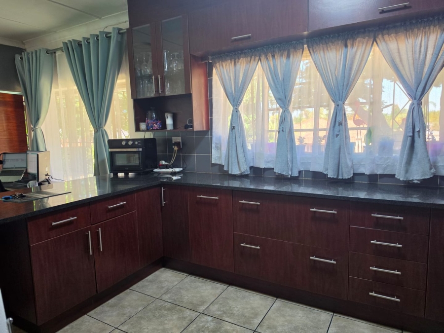 3 Bedroom Property for Sale in Ravensklip Gauteng