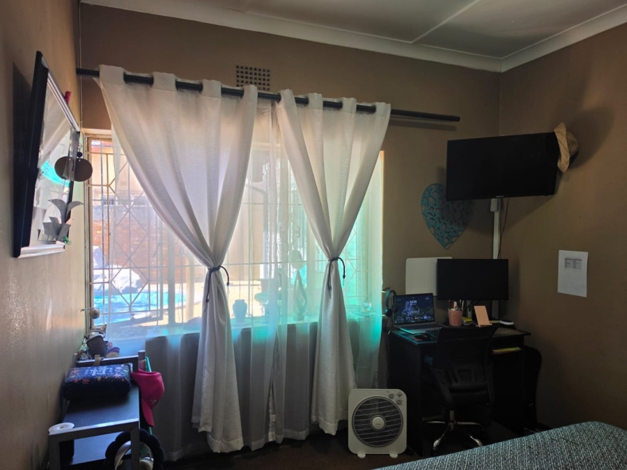 3 Bedroom Property for Sale in Ravensklip Gauteng