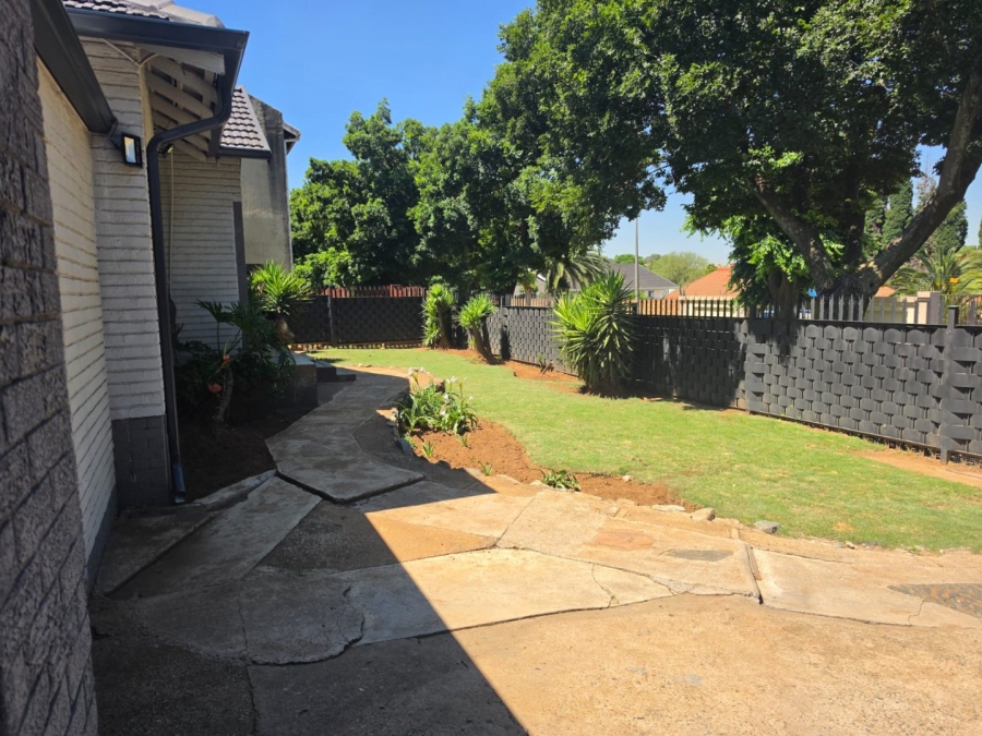 3 Bedroom Property for Sale in Ravensklip Gauteng