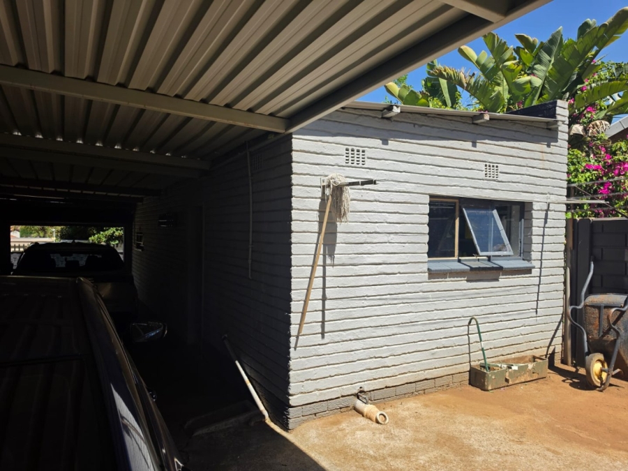 3 Bedroom Property for Sale in Ravensklip Gauteng