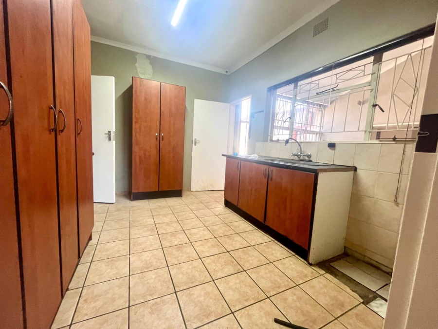 To Let 3 Bedroom Property for Rent in Valhalla Gauteng