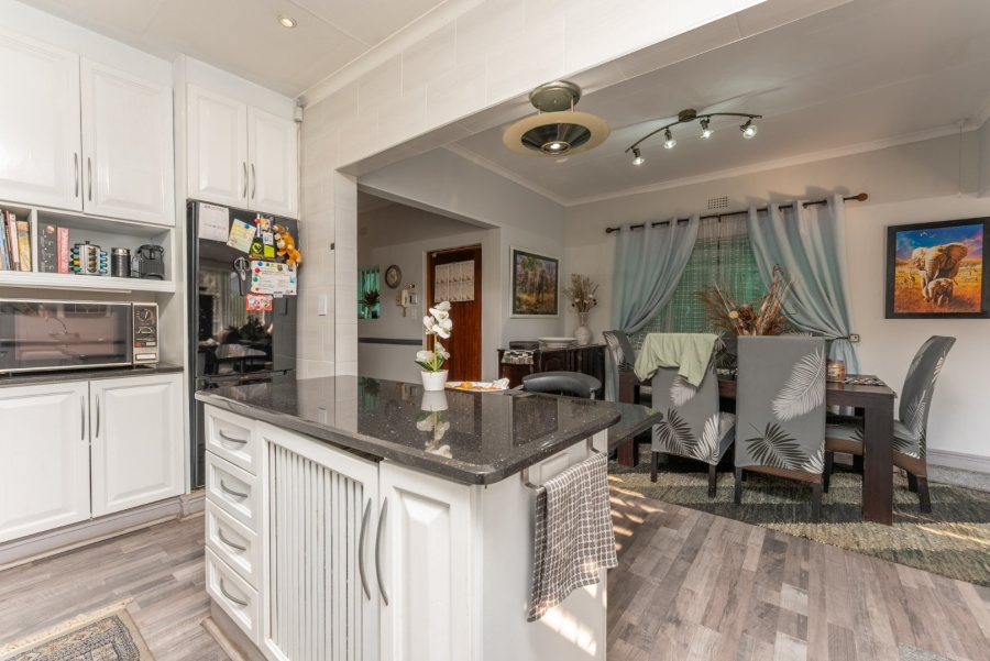 4 Bedroom Property for Sale in Highway Gardens Gauteng