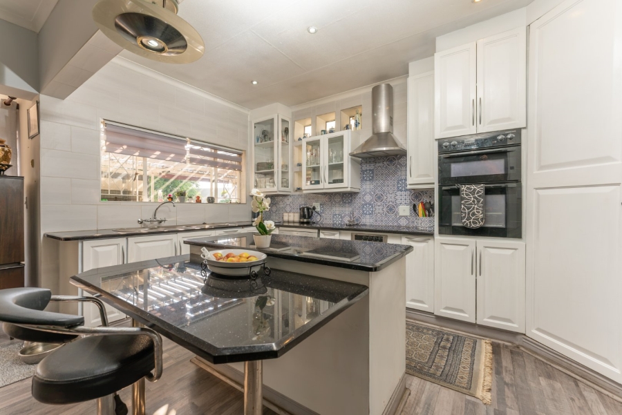 4 Bedroom Property for Sale in Highway Gardens Gauteng