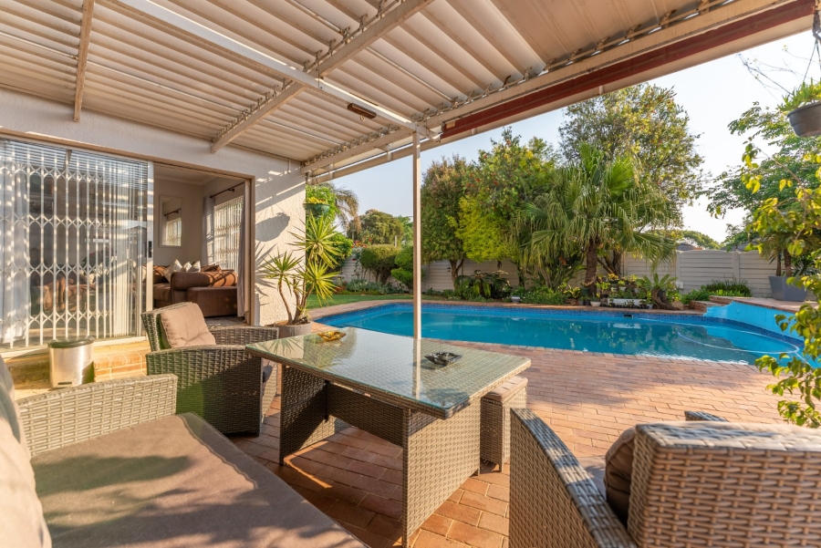 4 Bedroom Property for Sale in Highway Gardens Gauteng
