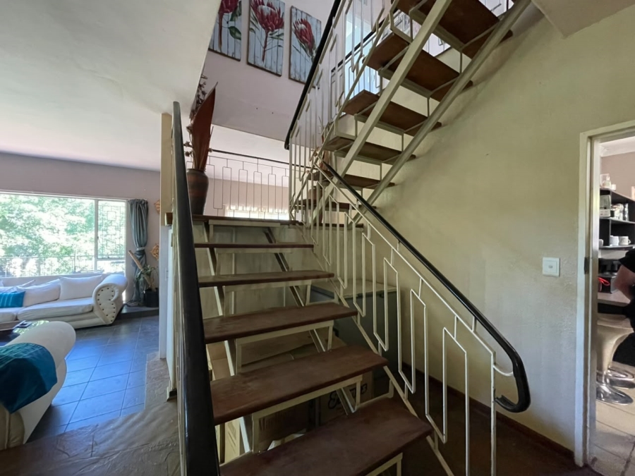 4 Bedroom Property for Sale in Breaunanda Gauteng
