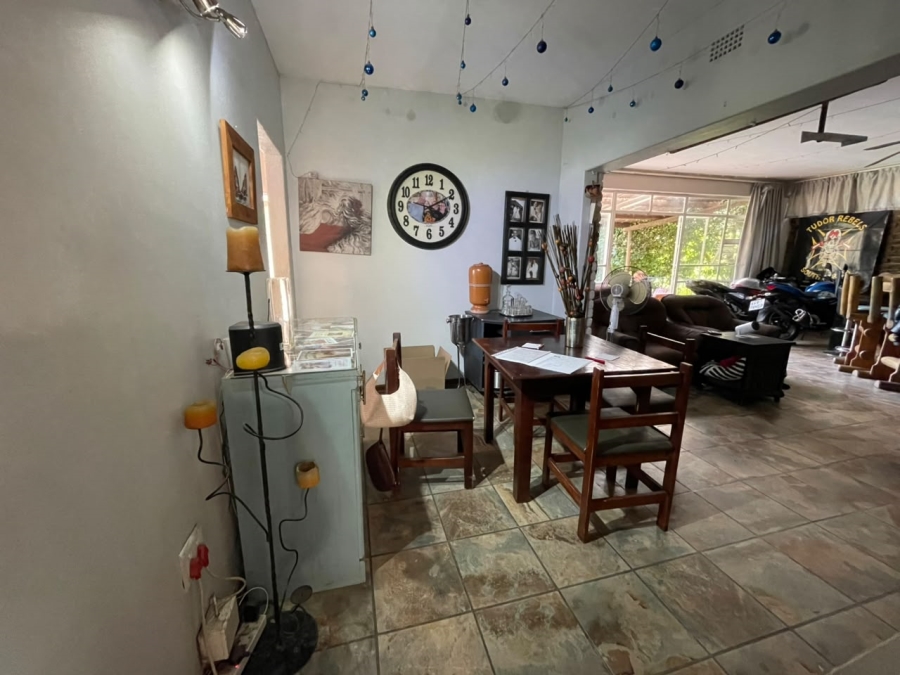 4 Bedroom Property for Sale in Breaunanda Gauteng