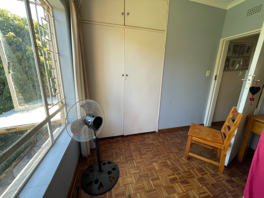 4 Bedroom Property for Sale in Breaunanda Gauteng