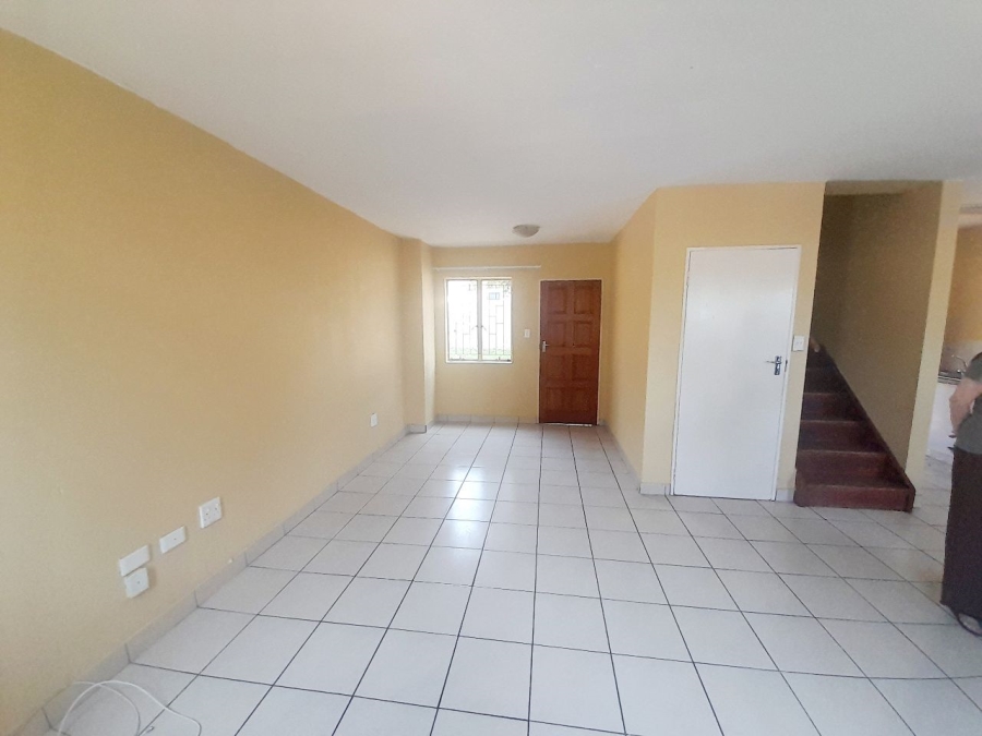3 Bedroom Property for Sale in Kosmosdal Gauteng