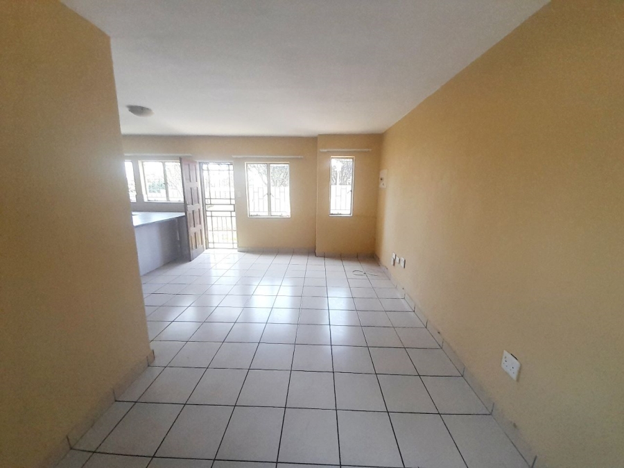 3 Bedroom Property for Sale in Kosmosdal Gauteng