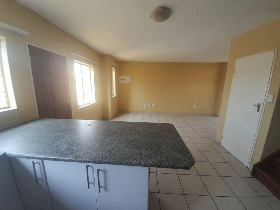 3 Bedroom Property for Sale in Kosmosdal Gauteng
