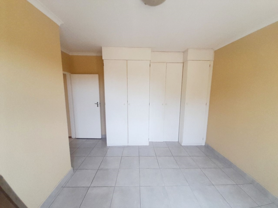 3 Bedroom Property for Sale in Kosmosdal Gauteng