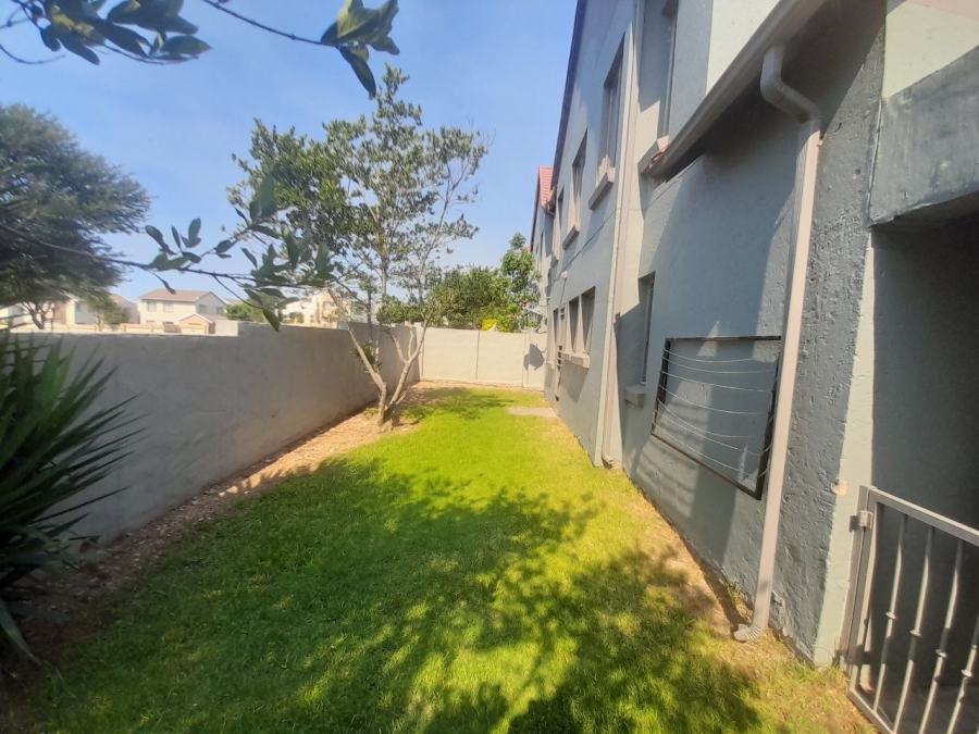3 Bedroom Property for Sale in Kosmosdal Gauteng