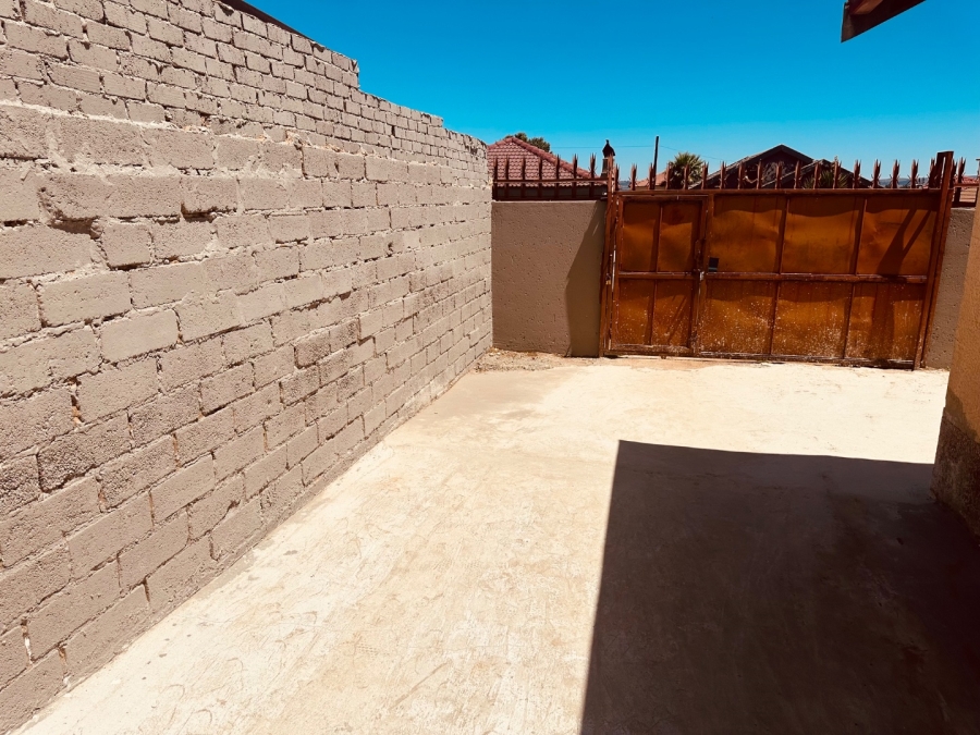 1 Bedroom Property for Sale in Naturena Gauteng