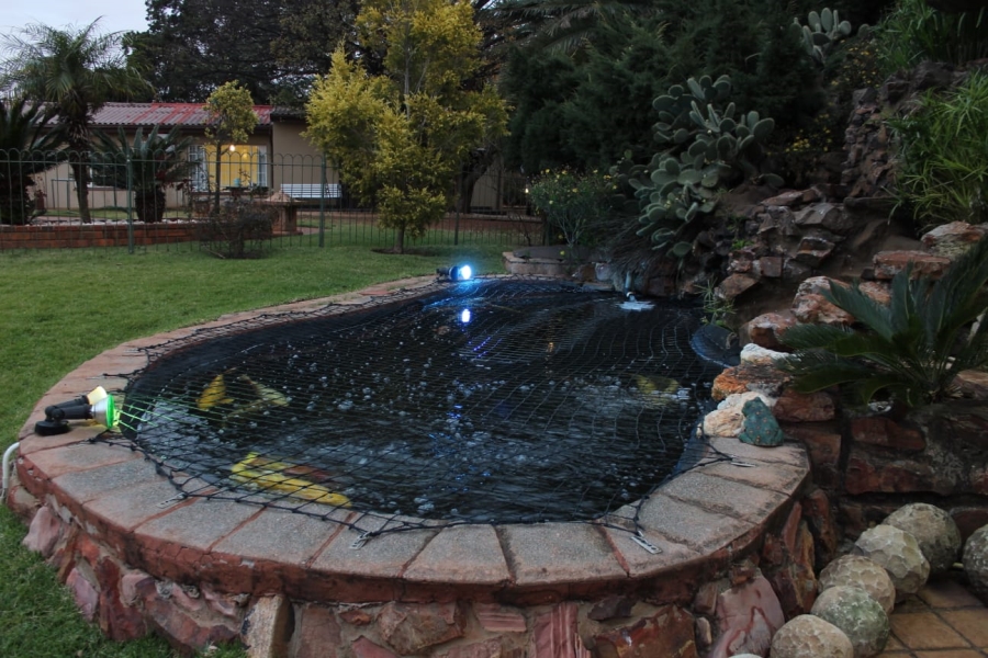 Commercial Property for Sale in Zuurbekom Gauteng
