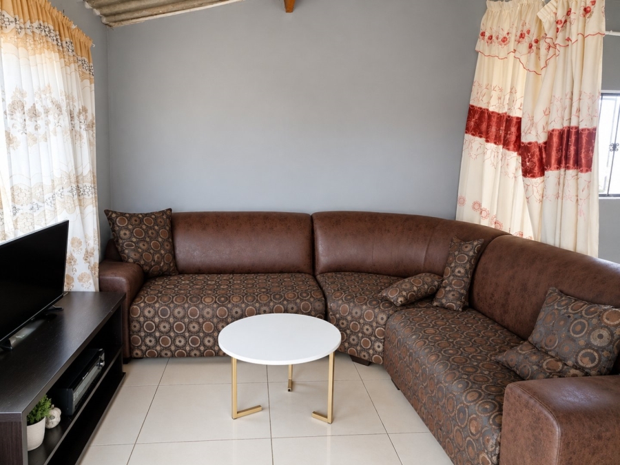1 Bedroom Property for Sale in Bram Fischerville Gauteng