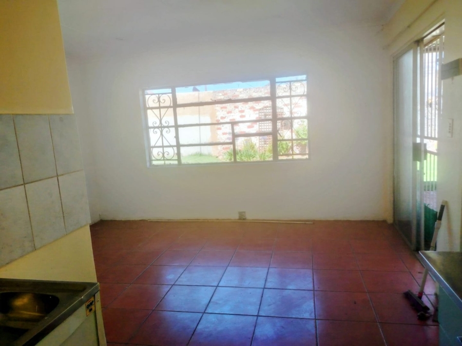 To Let 1 Bedroom Property for Rent in Krugersdorp North Gauteng