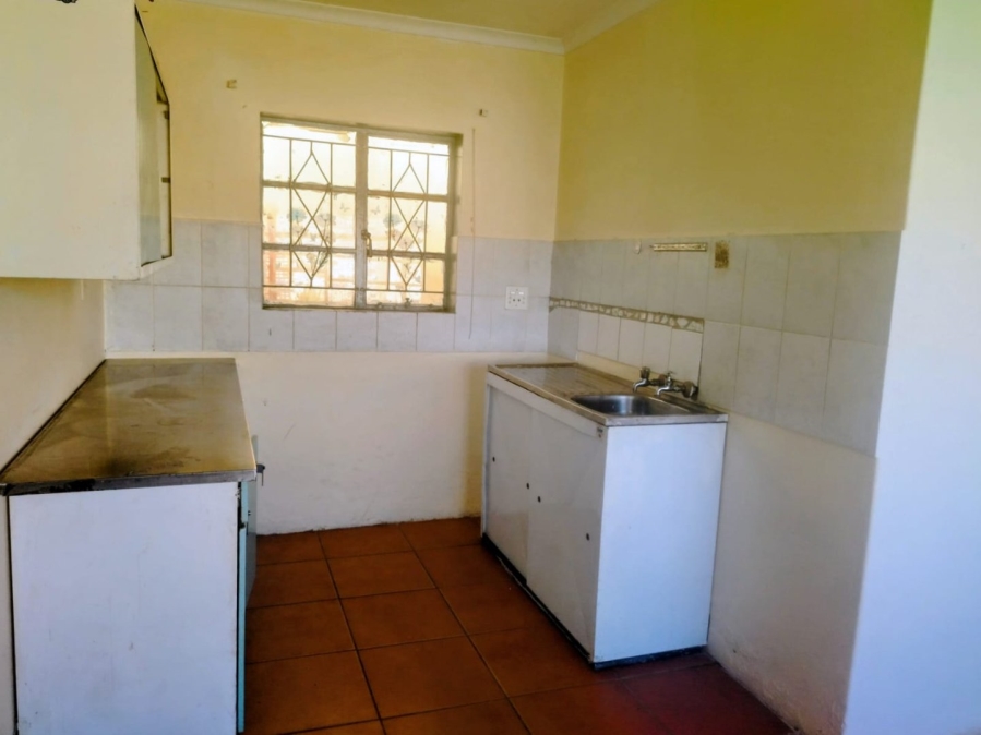 To Let 1 Bedroom Property for Rent in Krugersdorp North Gauteng