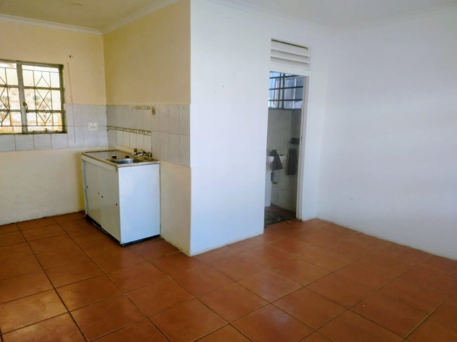 To Let 1 Bedroom Property for Rent in Krugersdorp North Gauteng