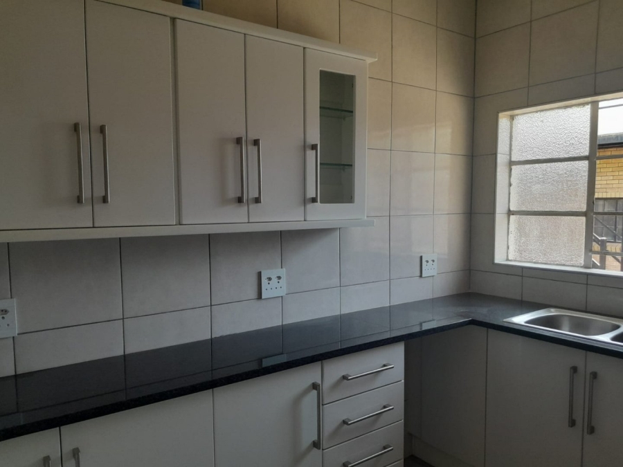 Commercial Property for Sale in Edenvale Central Gauteng