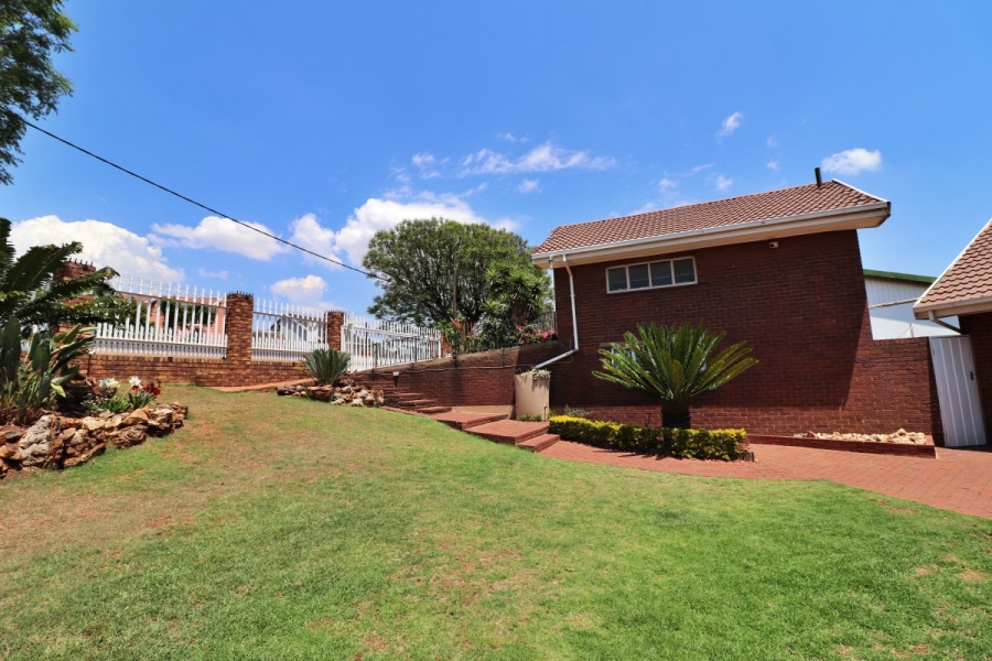 4 Bedroom Property for Sale in Sunnyridge Gauteng