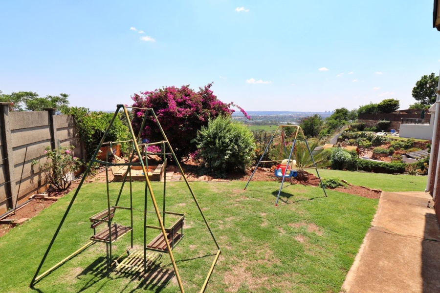 4 Bedroom Property for Sale in Sunnyridge Gauteng