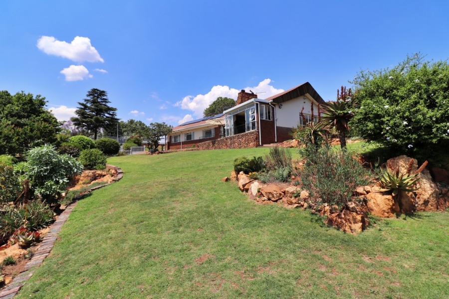 4 Bedroom Property for Sale in Sunnyridge Gauteng